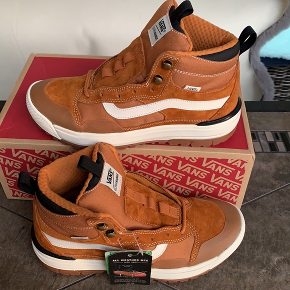 VANS ULTRARANGE EXO HI PUMPKIN SPICE MENS - Picture 3 of 16